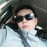 贵阳市单身项目主管沉默个人资料照片