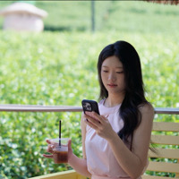 宁波市单身跨境电商可颂个人资料照片