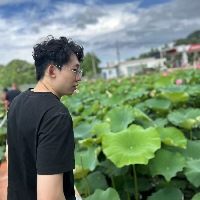 昆明市单身室内设计师在路上个人资料照片