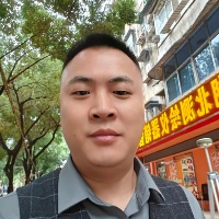 武汉市单身门店经理/店长Feng个人资料照片