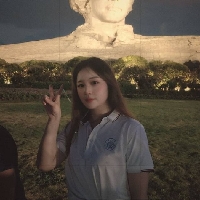 武汉市单身HR爱撒娇的沫沫个人资料照片