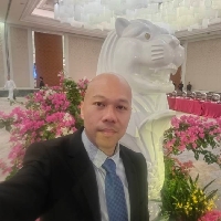 上海市单身总经理Johnson个人资料照片