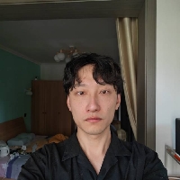 南京市单身程序员知罔个人资料照片