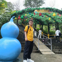 深圳市单身工程师晚风失了约个人资料照片